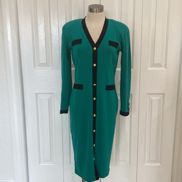 Authentic Original Vintage Style Green Midi Dress with Black Accents - Picture 5 of 16